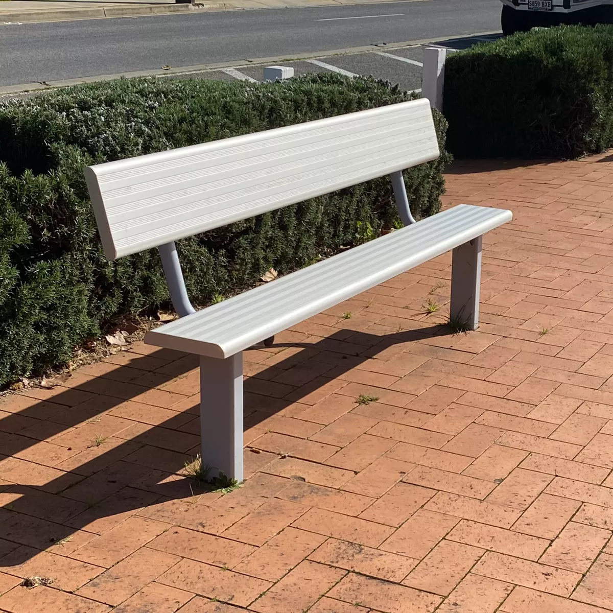Sports seat